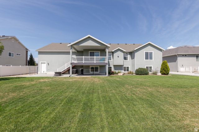 2401 W 2775 N, Farr West, UT 84404