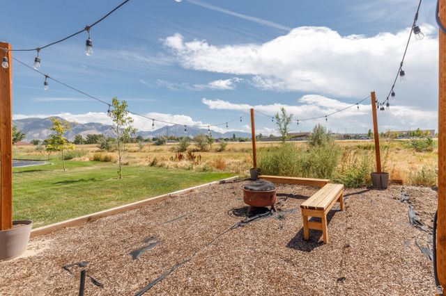 2401 W 2775 N, Farr West, UT 84404