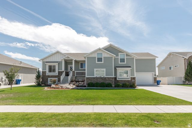 2401 W 2775 N, Farr West, UT 84404