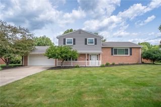 903 Glenwood Street SW, North Canton, OH 44720