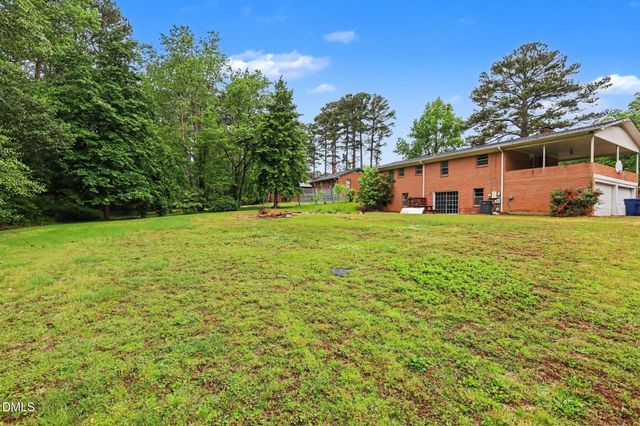 1813 Carbonton Road, Sanford, NC 27330