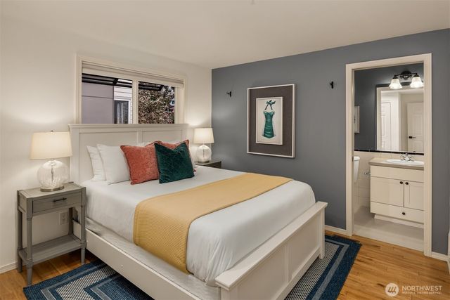 1416 6th Avenue N, Seattle, WA 98109