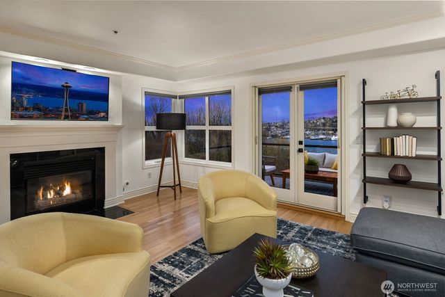 1416 6th Avenue N, Seattle, WA 98109