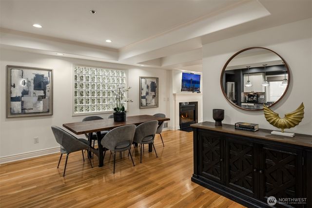 1416 6th Avenue N, Seattle, WA 98109