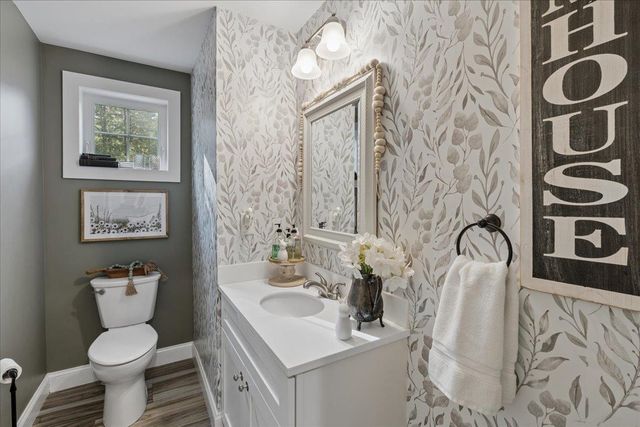 12 Freedom Way, Barrington, NH 03825