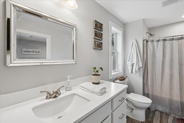 12 Freedom Way, Barrington, NH 03825