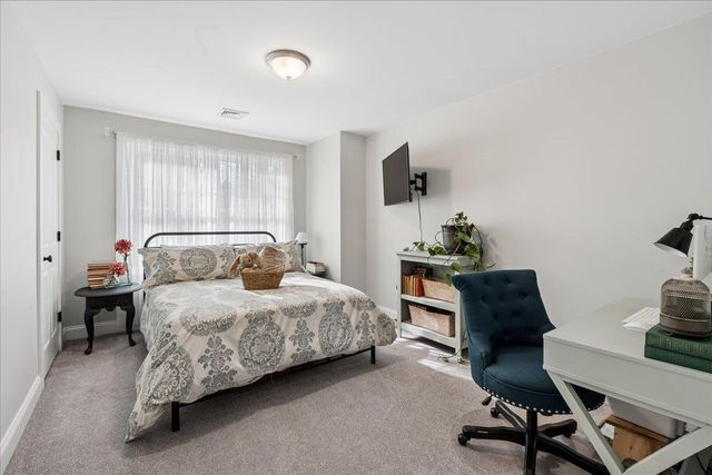 12 Freedom Way, Barrington, NH 03825