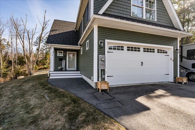 12 Freedom Way, Barrington, NH 03825