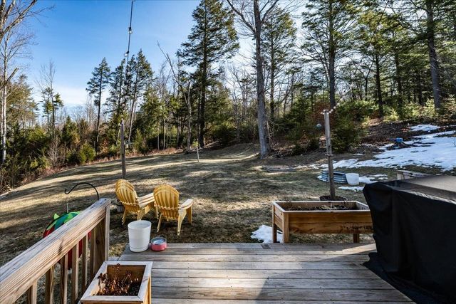 12 Freedom Way, Barrington, NH 03825