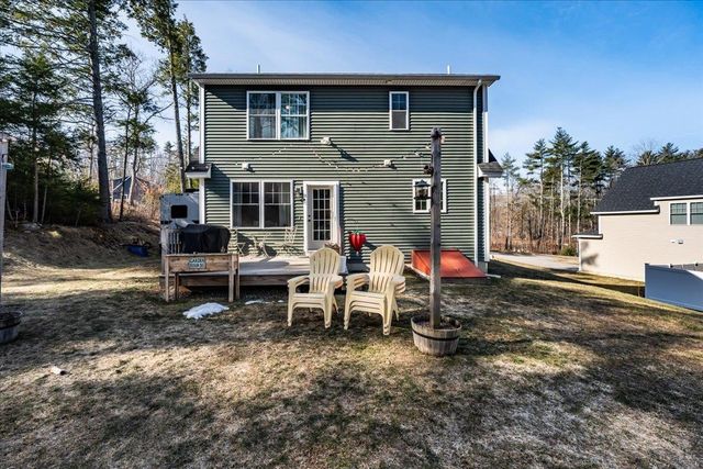 12 Freedom Way, Barrington, NH 03825