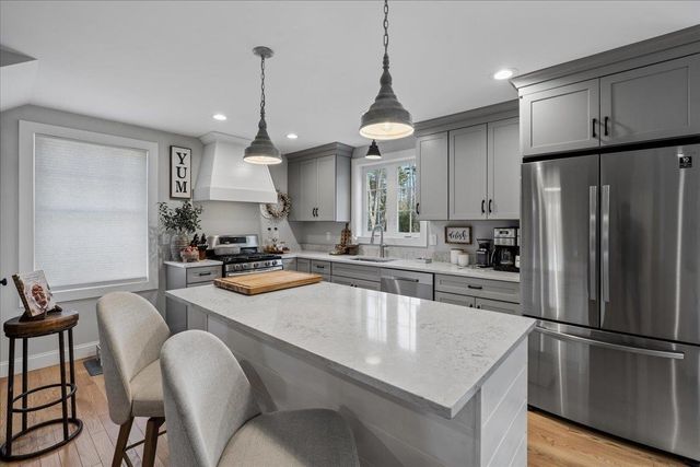 12 Freedom Way, Barrington, NH 03825