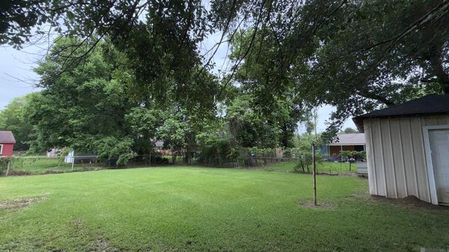 2457 Desoto Dr, Baton Rouge, LA 70807