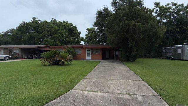 2457 Desoto Dr, Baton Rouge, LA 70807