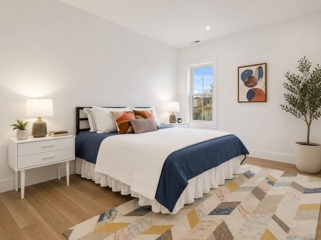 13 Quincy St 13C, Somerville, MA 02143