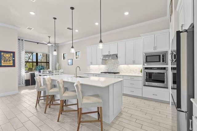 786 SE Courances Drive, Port St. Lucie, Port St Lucie, FL 34984