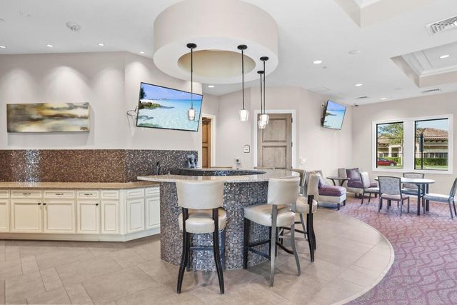 786 SE Courances Drive, Port St. Lucie, Port St Lucie, FL 34984