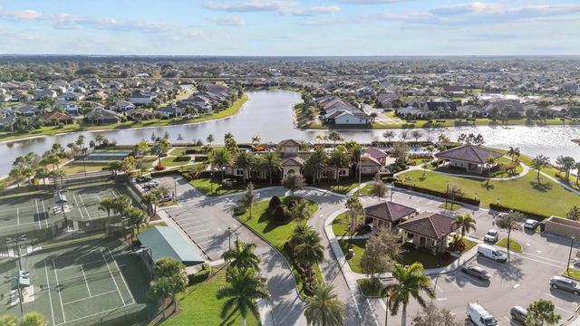 786 SE Courances Drive, Port St. Lucie, Port St Lucie, FL 34984