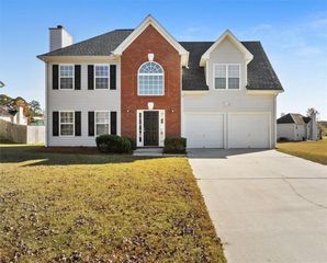 2951 Aviator Circle, Snellville, GA 30039
