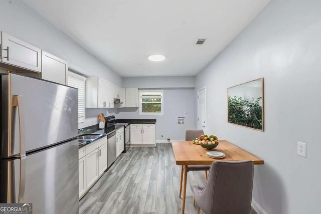 1337 SW Mcclelland Avenue, Atlanta, GA 30344