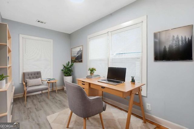 1337 SW Mcclelland Avenue, Atlanta, GA 30344