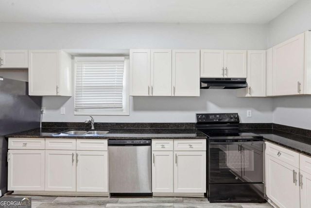 1337 SW Mcclelland Avenue, Atlanta, GA 30344
