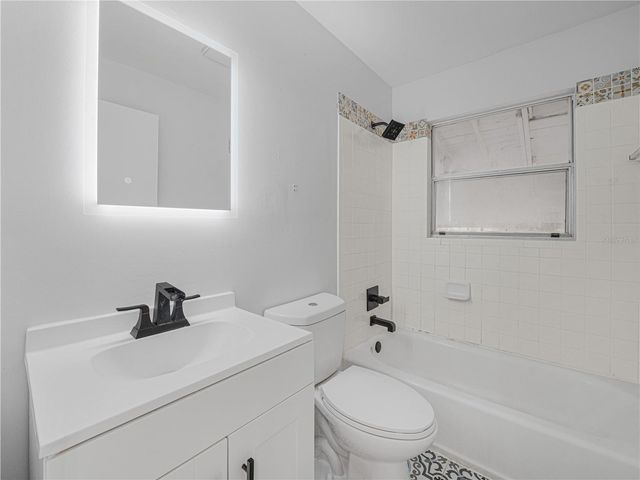 510 S INGRAHAM AVENUE, Lakeland, FL 33801