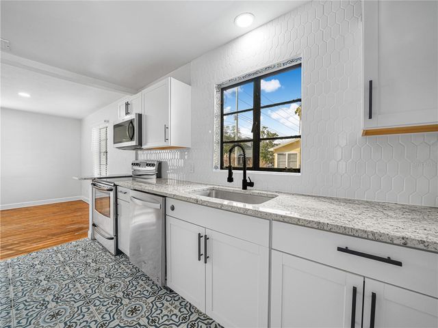 510 S INGRAHAM AVENUE, Lakeland, FL 33801