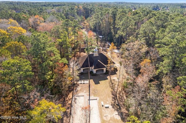 648 Barons Court SW, Ocean Isle Beach, NC 28469
