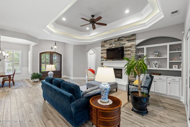 648 Barons Court SW, Ocean Isle Beach, NC 28469