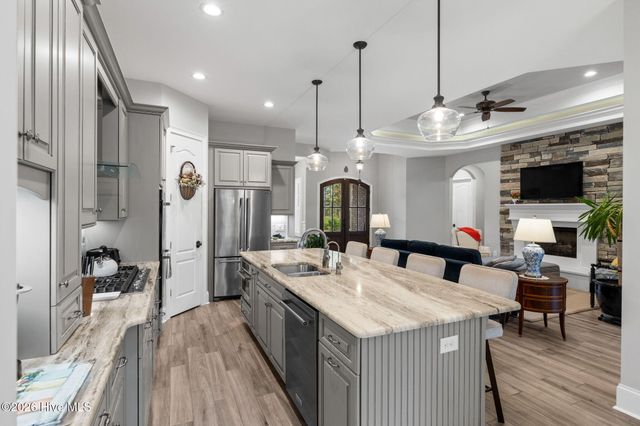648 Barons Court SW, Ocean Isle Beach, NC 28469