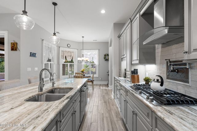 648 Barons Court SW, Ocean Isle Beach, NC 28469