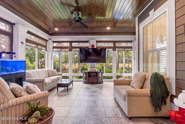648 Barons Court SW, Ocean Isle Beach, NC 28469