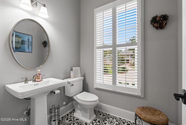 648 Barons Court SW, Ocean Isle Beach, NC 28469