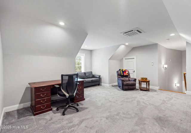 648 Barons Court SW, Ocean Isle Beach, NC 28469