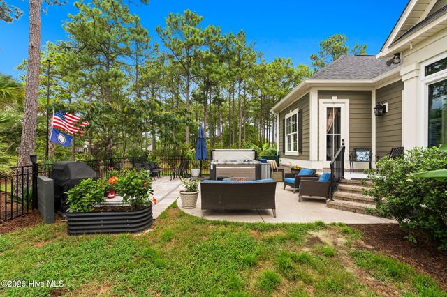 648 Barons Court SW, Ocean Isle Beach, NC 28469