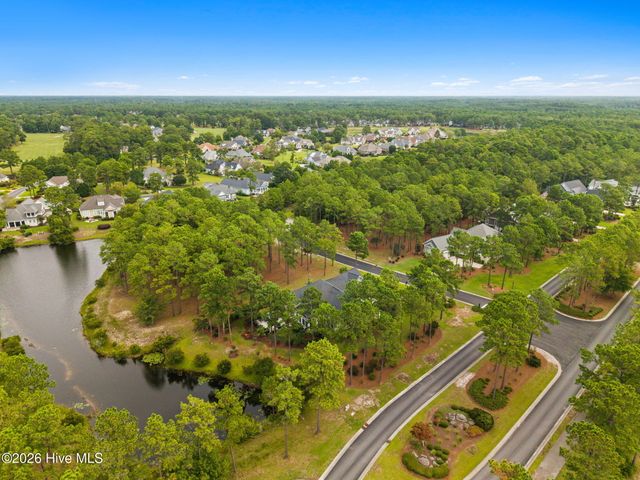 648 Barons Court SW, Ocean Isle Beach, NC 28469