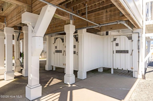 648 Barons Court SW, Ocean Isle Beach, NC 28469