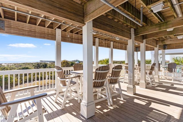 648 Barons Court SW, Ocean Isle Beach, NC 28469