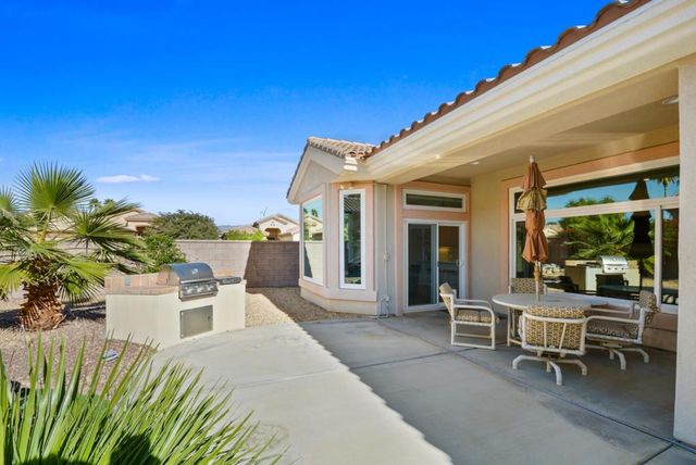 35141 Monarch Way, Palm Desert, CA 92211