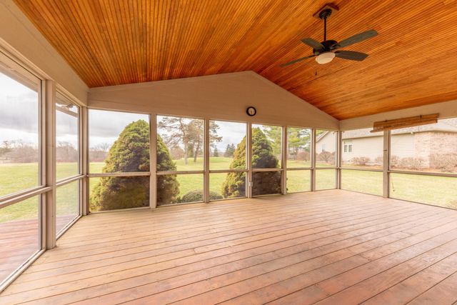 2427 Moors Court, Pittsfield Charter Twp, MI 48108