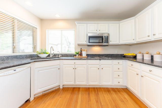 2427 Moors Court, Pittsfield Charter Twp, MI 48108