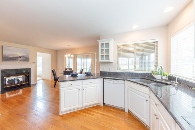 2427 Moors Court, Pittsfield Charter Twp, MI 48108