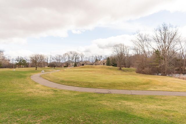 2427 Moors Court, Pittsfield Charter Twp, MI 48108