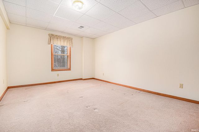 23220 Spring Creek Trail, Elkhart, IN 46516