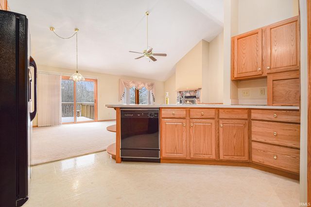 23220 Spring Creek Trail, Elkhart, IN 46516