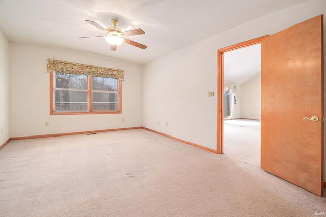 23220 Spring Creek Trail, Elkhart, IN 46516