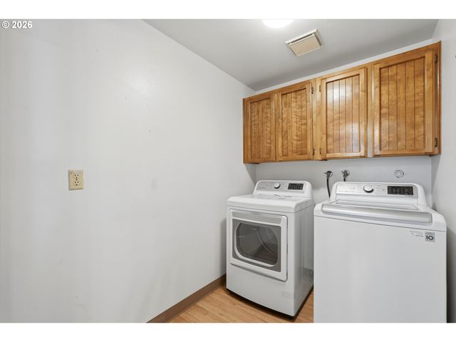 3001 Se BLAIRMONT Dr, Vancouver, WA 98683