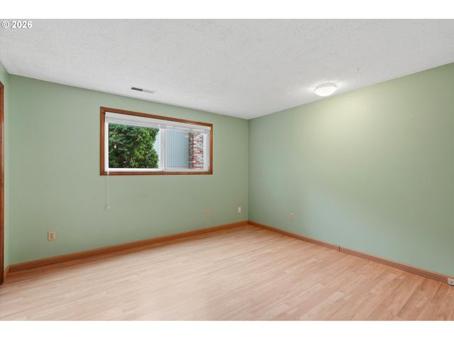 3001 Se BLAIRMONT Dr, Vancouver, WA 98683