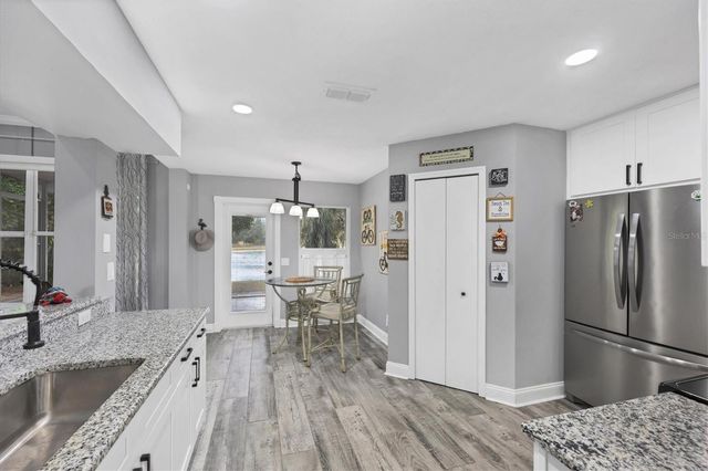 11302 3RD AVENUE E, Bradenton, FL 34212