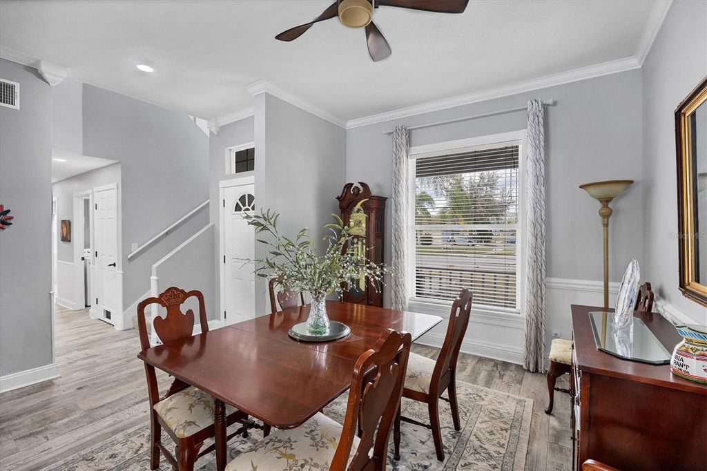 Image 17 of property listing at 11302 3RD AVENUE E, Bradenton, FL 34212